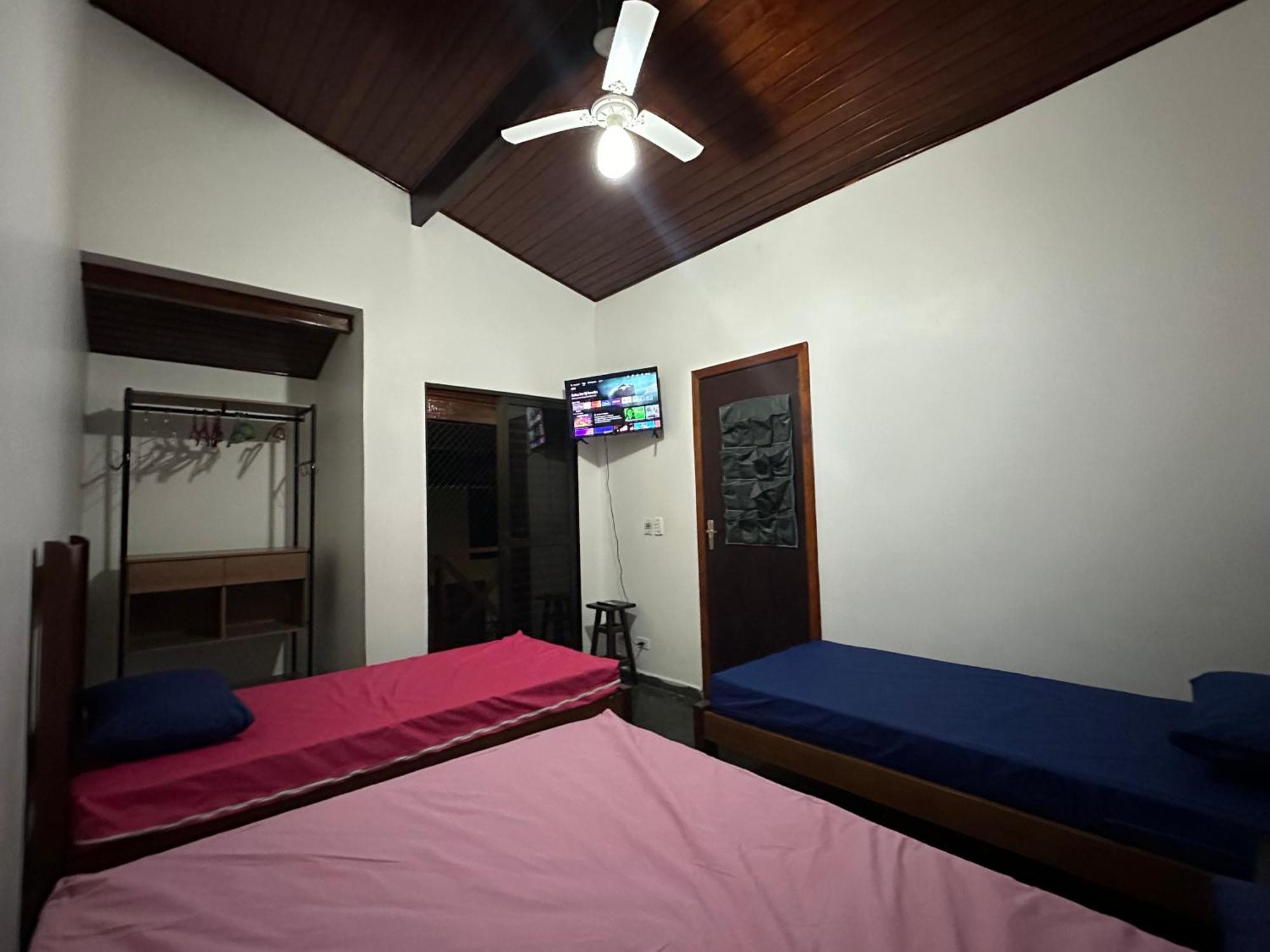 Triplex Piscina Churrasqueira Lava E Seca Wi-Fi E 2 Tvs Em Condominio Com 90M2 No Centro De Ubatuba Exterior foto