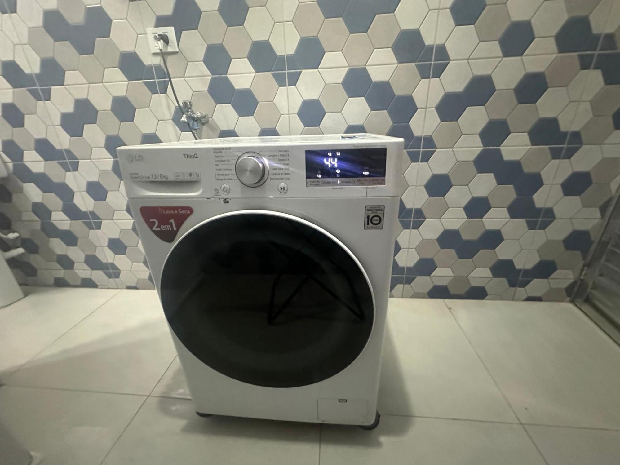 Triplex Piscina Churrasqueira Lava E Seca Wi-Fi E 2 Tvs Em Condominio Com 90M2 No Centro De Ubatuba Exterior foto
