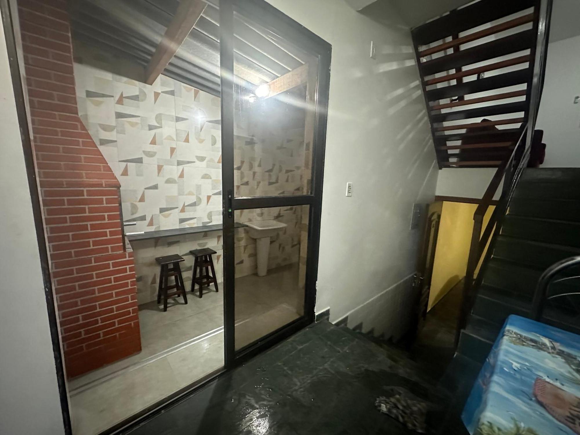 Triplex Piscina Churrasqueira Lava E Seca Wi-Fi E 2 Tvs Em Condominio Com 90M2 No Centro De Ubatuba Exterior foto