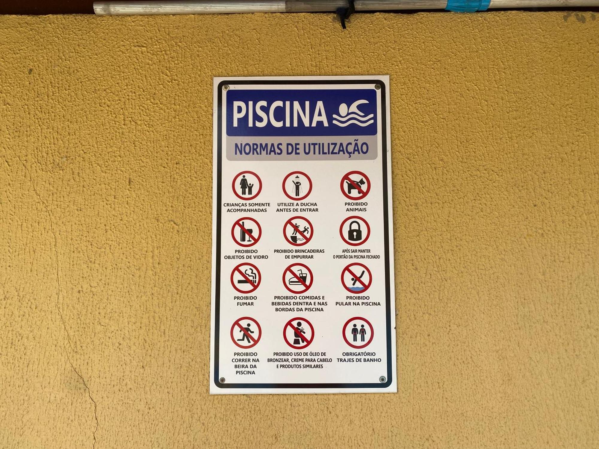 Triplex Piscina Churrasqueira Lava E Seca Wi-Fi E 2 Tvs Em Condominio Com 90M2 No Centro De Ubatuba Exterior foto